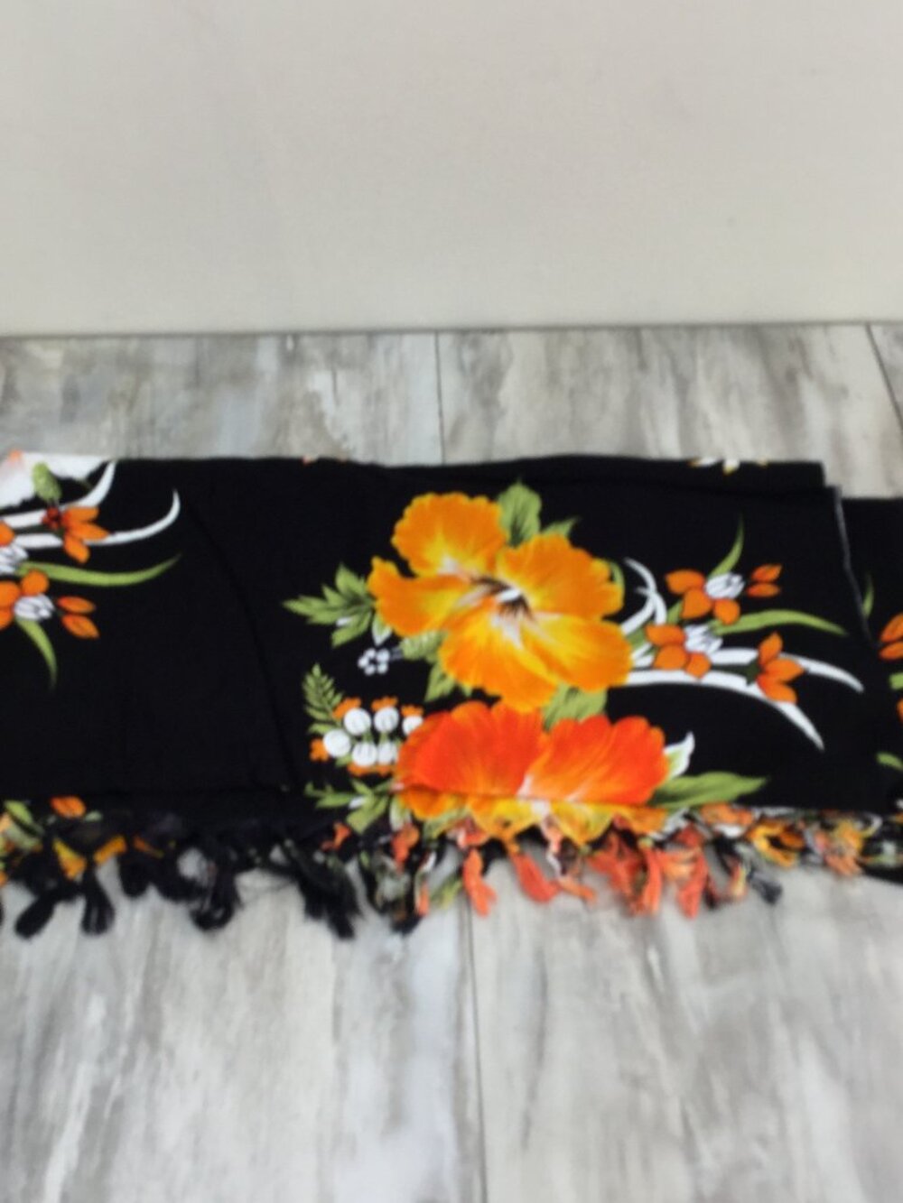 Aloha Fashion Floral Hawaiian Scarf